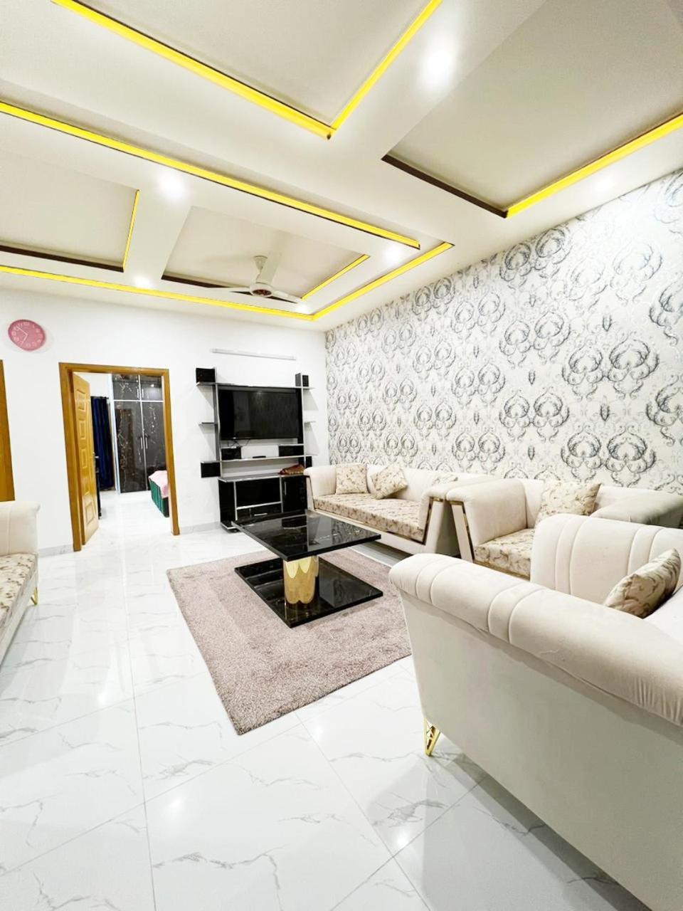Hotel Bed & Breakfast Islamabad Esterno foto