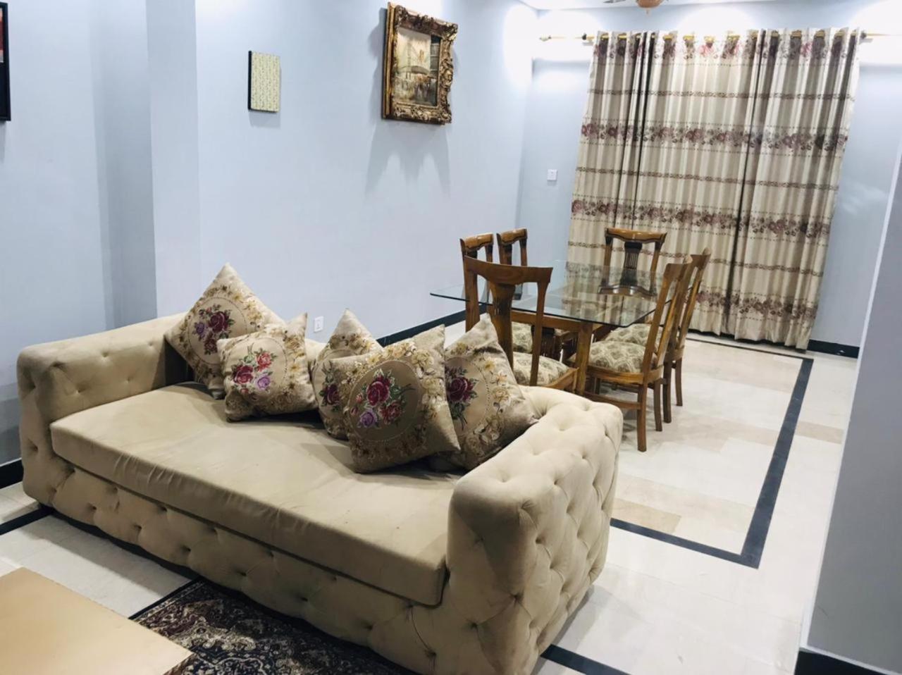 Hotel Bed & Breakfast Islamabad Esterno foto