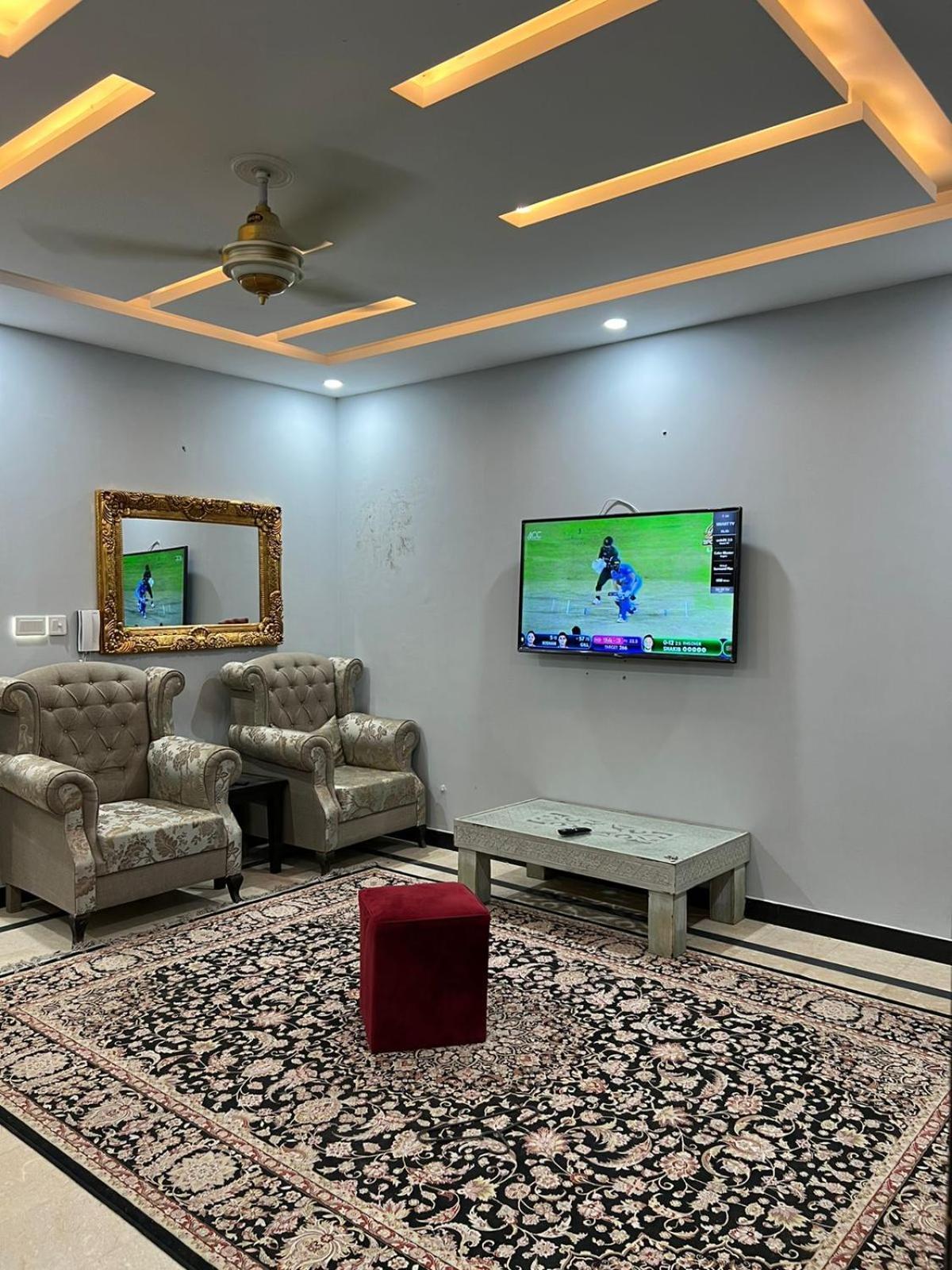 Hotel Bed & Breakfast Islamabad Esterno foto